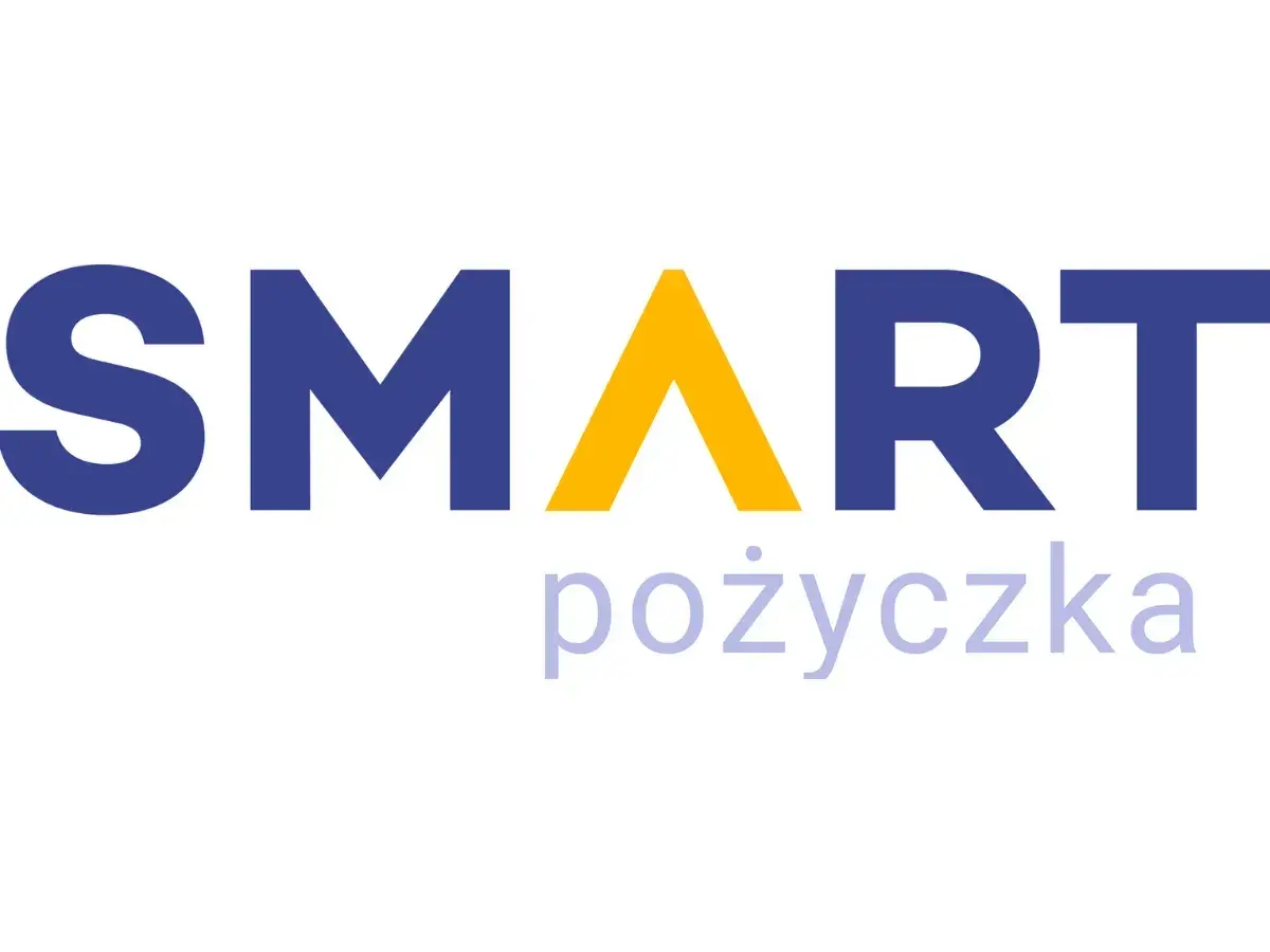 Logo "SMART pożyczka" z żółtym trójkątem w literze A. Idealne rozwiązanie, by rozłożyć pożyczkę na raty.