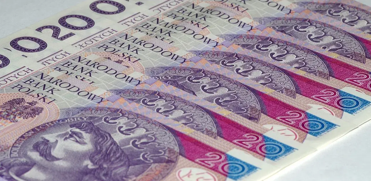 Czy pełnomocnik może wypłacić pieniądze z konta po śmierci? Prawda o uprawnieniach
