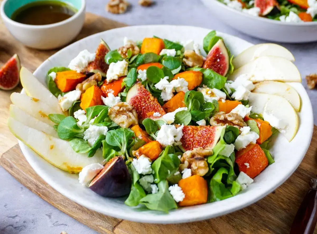 Kürbis im Salat: Rezepte, Tipps & die besten Sorten für Herbst
