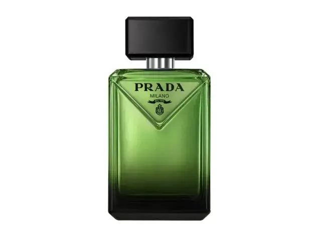 Czuję zapach perfum, którego nie ma - przyczyny i co to oznacza