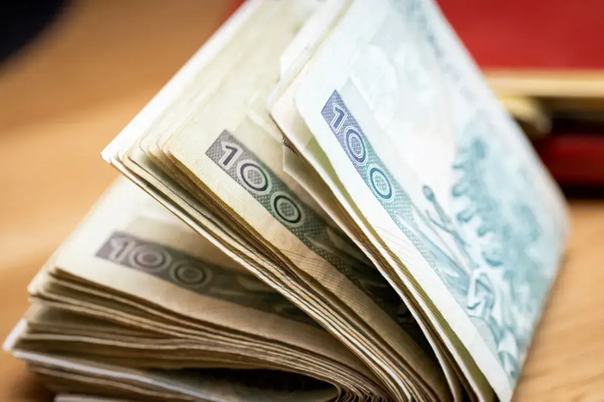 Dodatkowe pieniądze dla DPS 2026: Kiedy i ile dostaniesz?