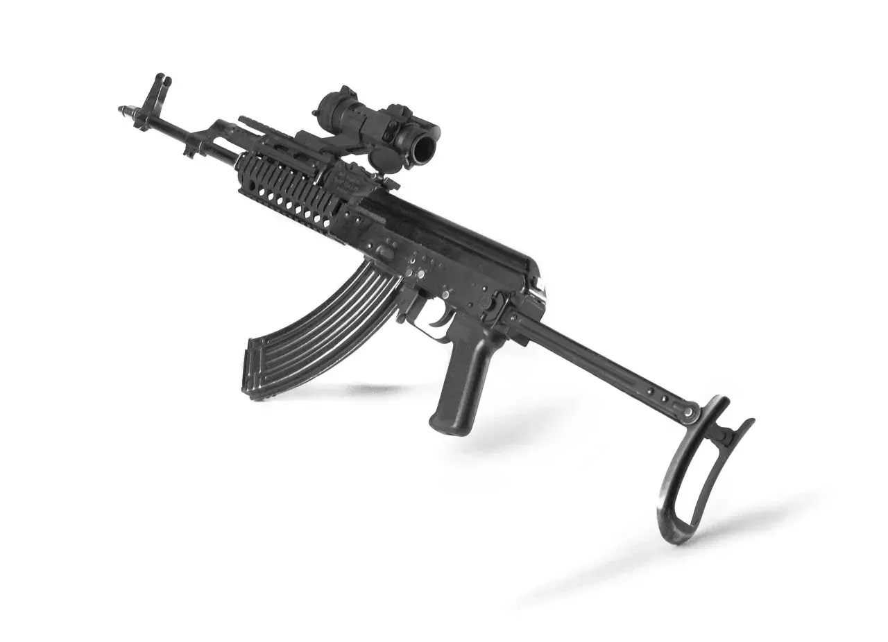 AK-47 z celownikiem optycznym, z magazynkiem. Zastanawiasz się, ile waży AK-47?