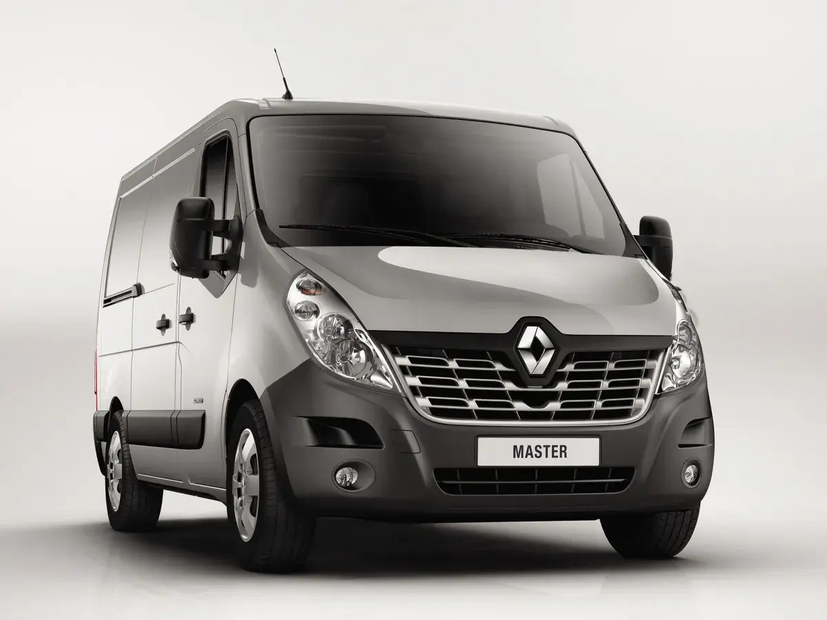 Szary Renault Master 3, gotowy do pracy. Ten wszechstronny van to idealny partner w biznesie.