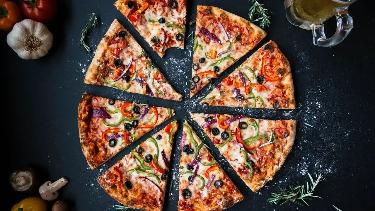 Składniki na pizzę: Klasyka i nowości stwórz idealną domową pizzę