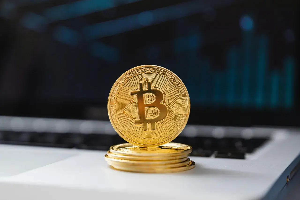 Najważniejsze wydarzenia w historii Bitcoina – kamienie milowe