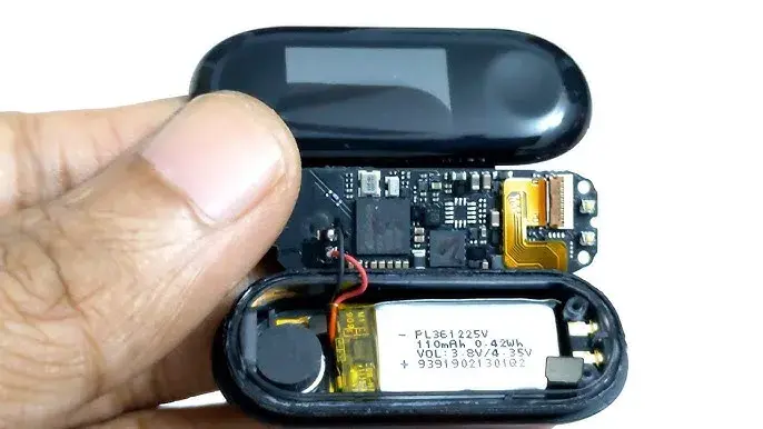 Wymiana baterii w Mi Band 3 – uniknij problemów i zrób to samodzielnie