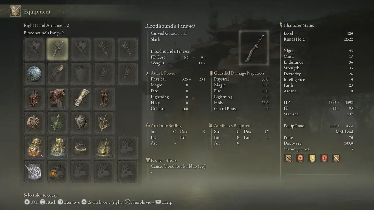 W ekwipunku Elden Ring, Bloodhound's Fang+9, zakrzywiony wielki miecz, gotowy do walki.