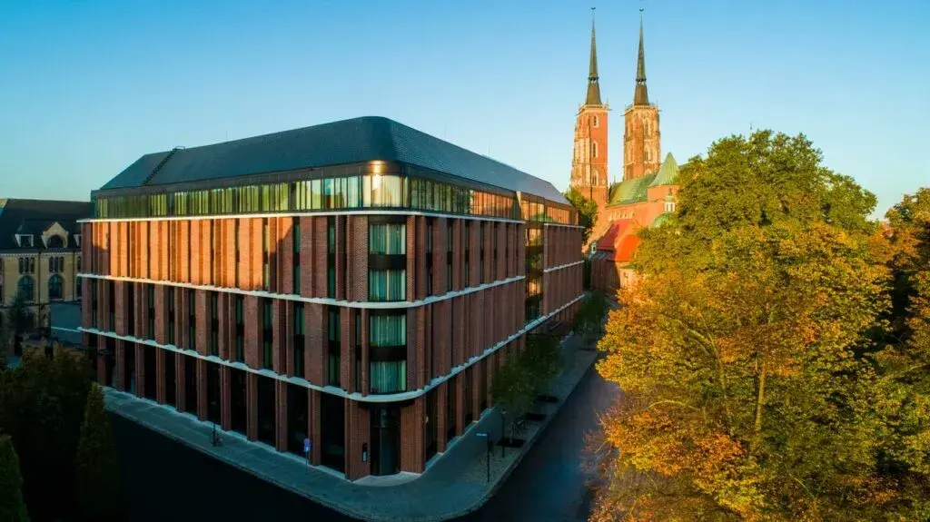 Jaki hotel we Wrocławiu wybrać? Odkryj najlepsze opcje dla siebie