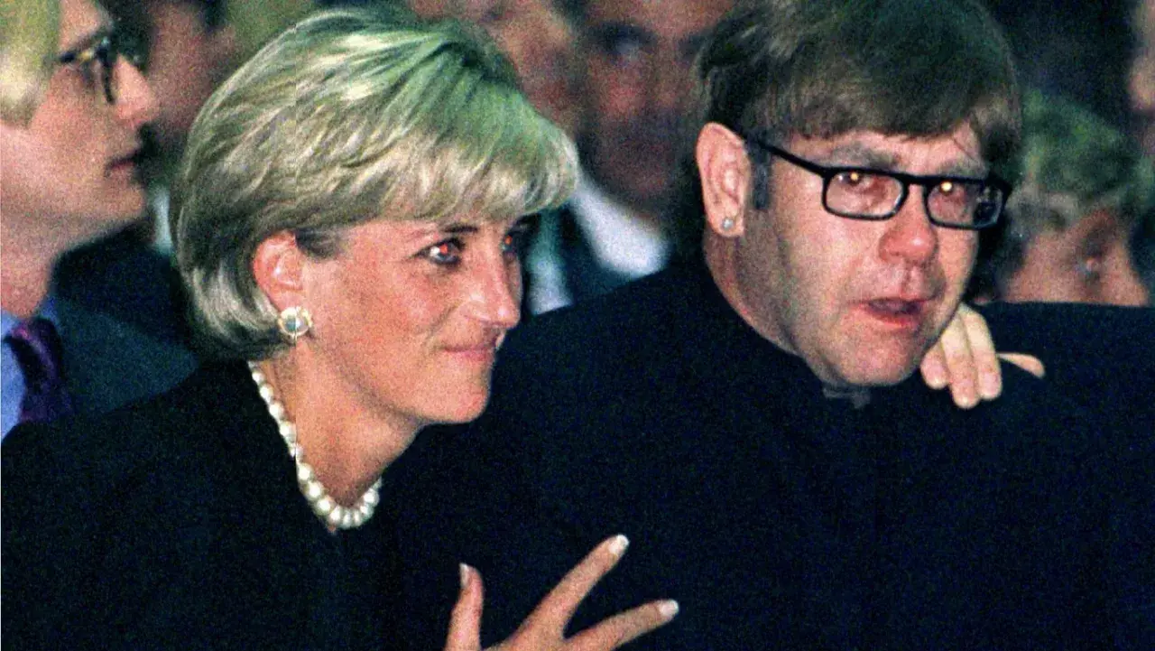 Kto śpiewał na pogrzebie Diany? Elton John i "Goodbye England's Rose".