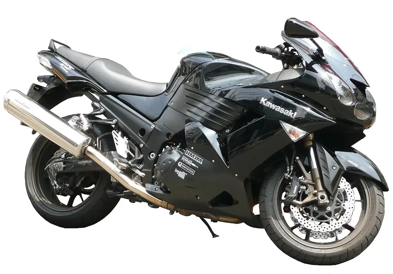 Czarny Kawasaki ZZR 1400. Poznaj jego dane techniczne i poczuj moc.