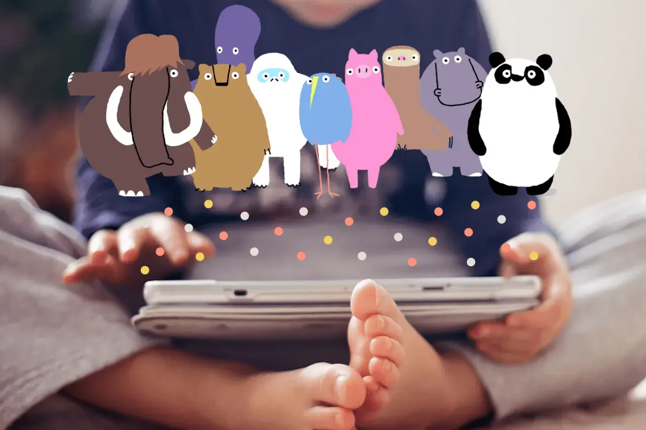 Un bambino gioca con app giochi per bambini 5 anni gratis su un tablet, circondato da simpatici animali disegnati.