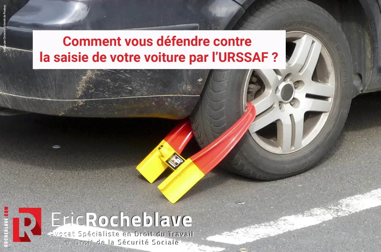 Une voiture est immobilisée par un sabot rouge et jaune, symbole d'une déclaration valant saisie par l'URSSAF.