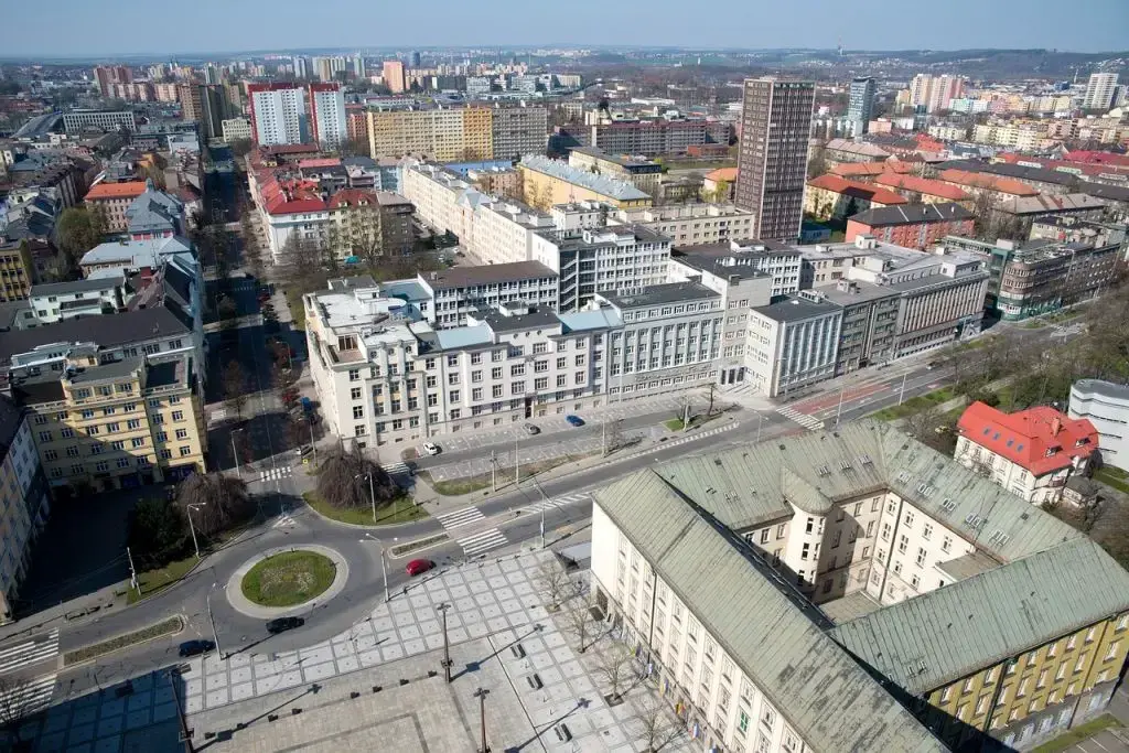 Ostrawa atrakcje w okolicy – odkryj ukryte skarby i piękne miejsca