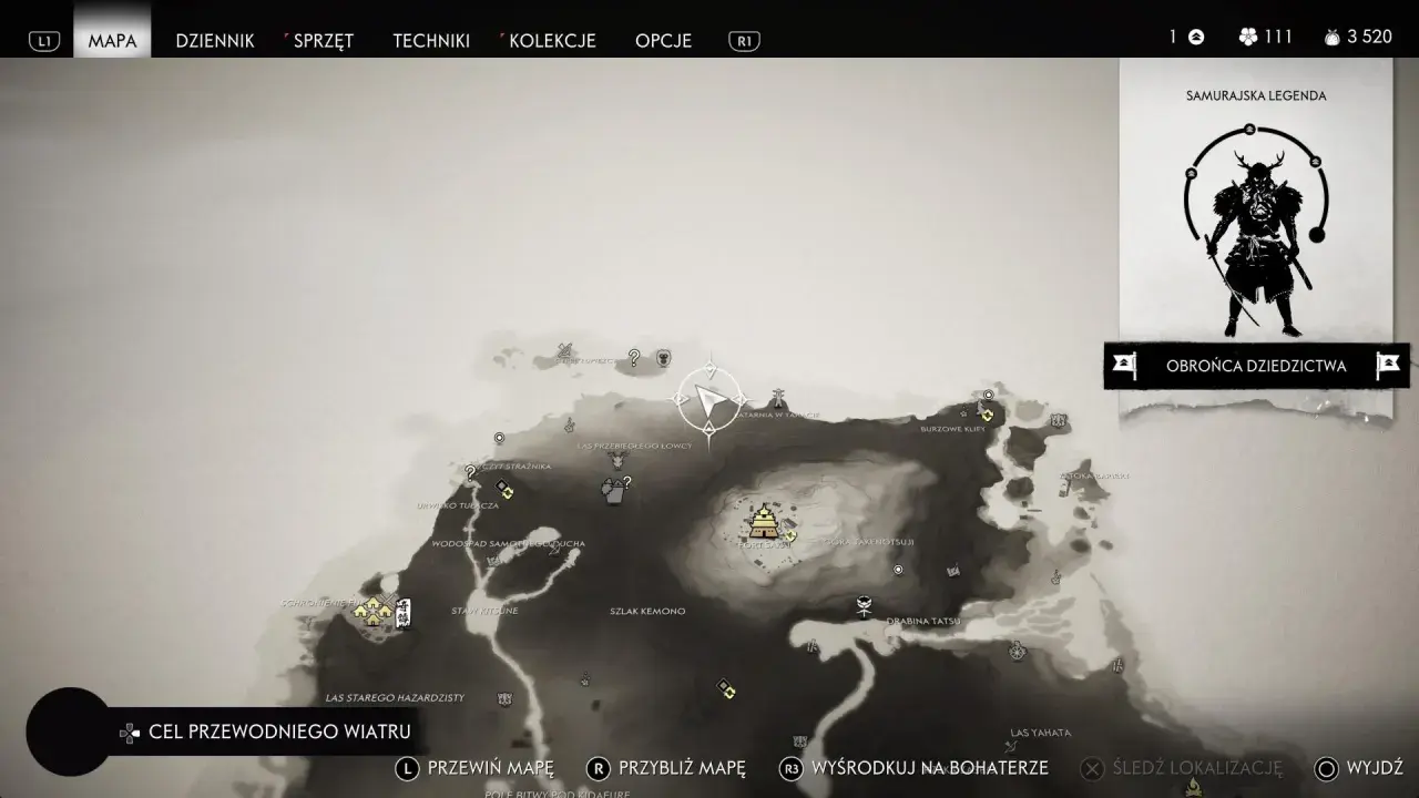 Mapa z gry Ghost of Tsushima. Widoczna jest ikona "Cel przewodniego wiatru" oraz fragment menu "Samurajska legenda", gdzie widnieje grafika wojownika i napis "Obrona dziedzictwa".