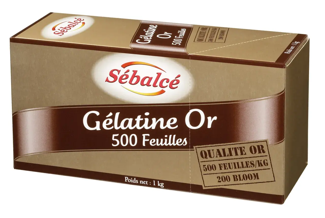 Boîte de gélatine Or SÉBALCÉ, 500 feuilles. Pour 500ml, la quantité de feuille de gélatine dépend de la recette. Poids net 1kg.