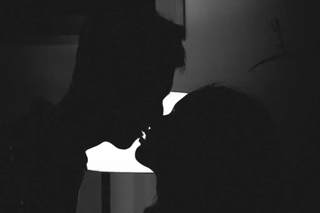 Czy erekcja to grzech? Zrozumienie moralnych aspektów seksualności