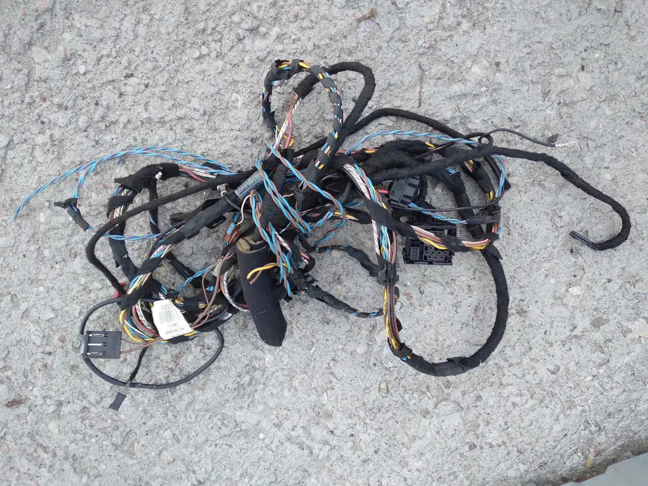 Wszystko o wiązce elektrycznej BMW E46 - jak uniknąć kosztownych napraw