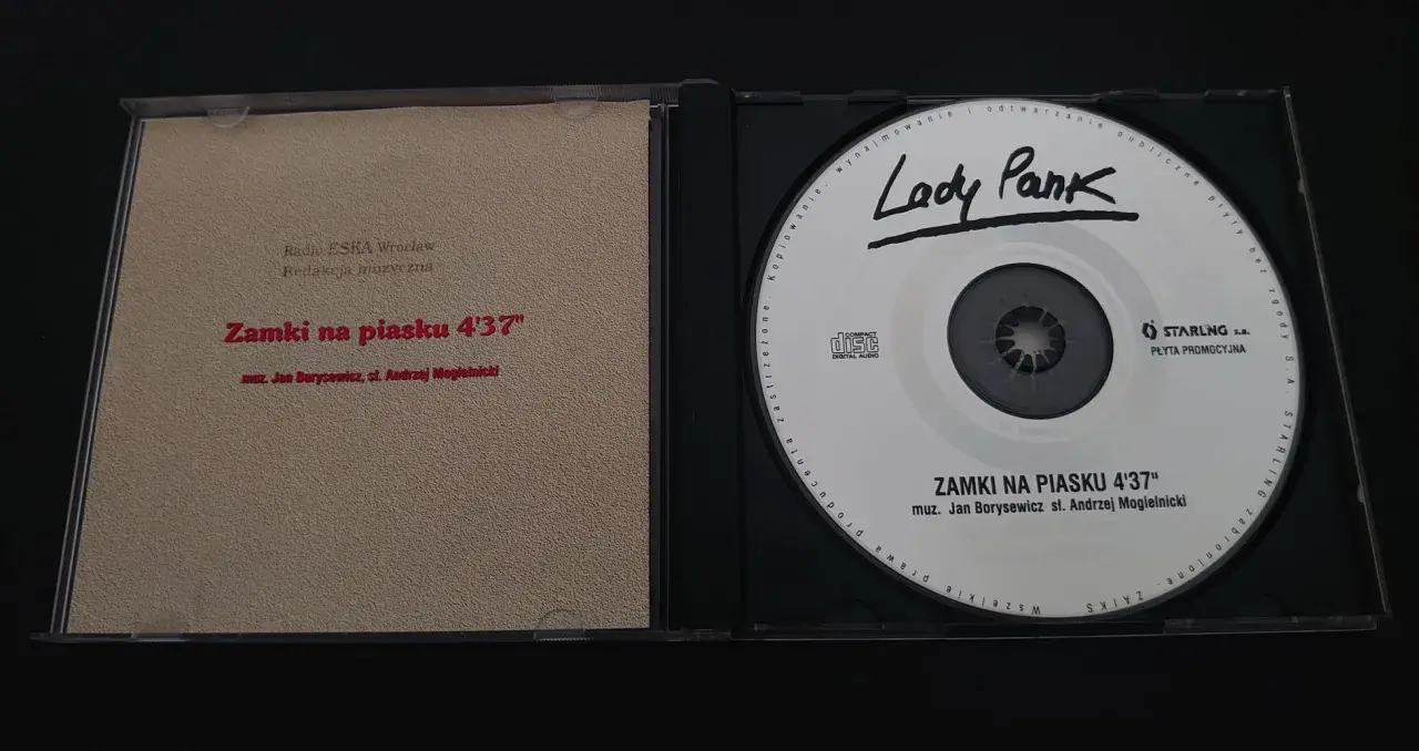 Lady Pank - Zamki na piasku 4'37". Promocyjna płyta CD z radiową wersją utworu.