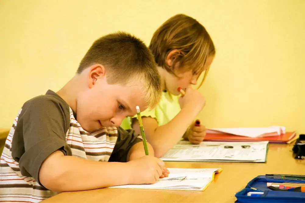 Dziecko ma problemy z koncentracją? Skuteczny poradnik dla rodziców