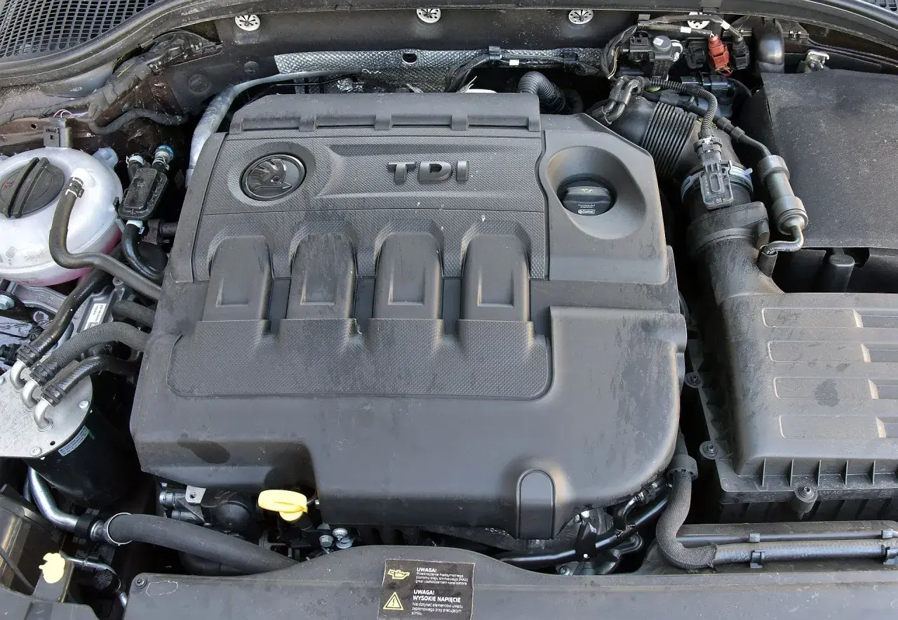 Skoda Octavia 3 jaki silnik wybrać, aby uniknąć wysokich kosztów paliwa?