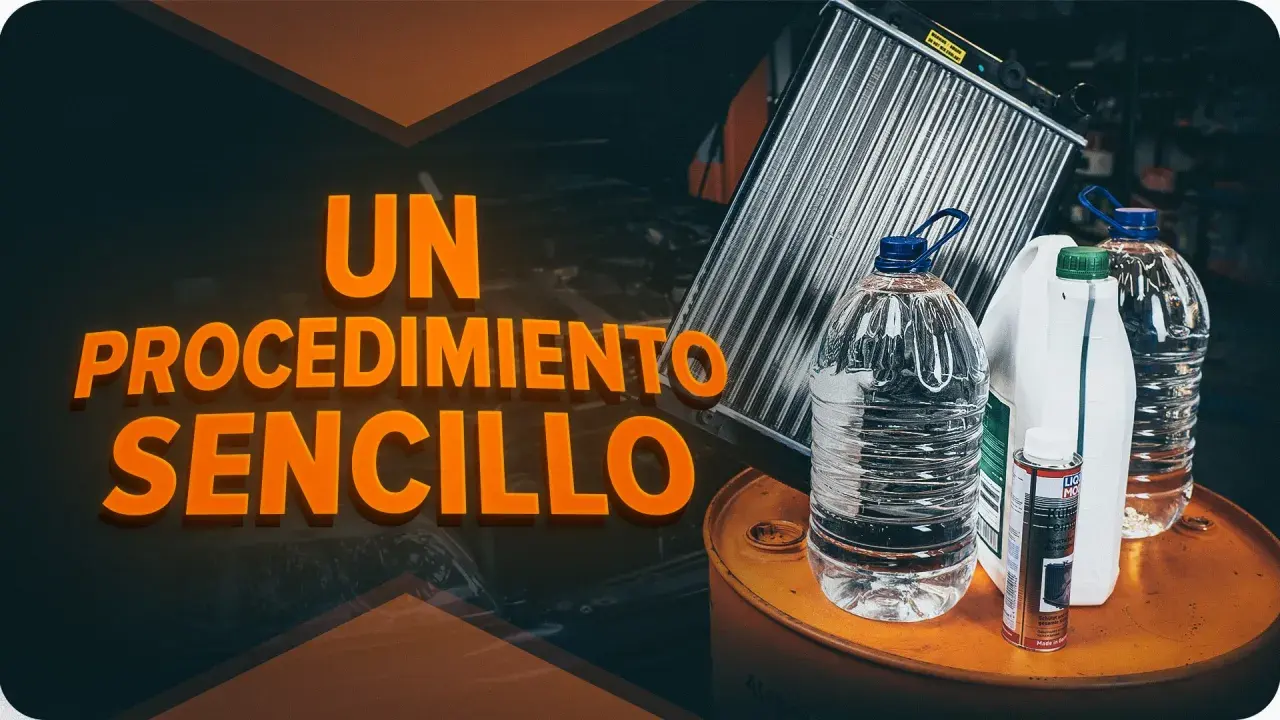 Radiador de coche, botellas de agua y productos de limpieza. Aprende como limpiar el radiador de un coche fácilmente.