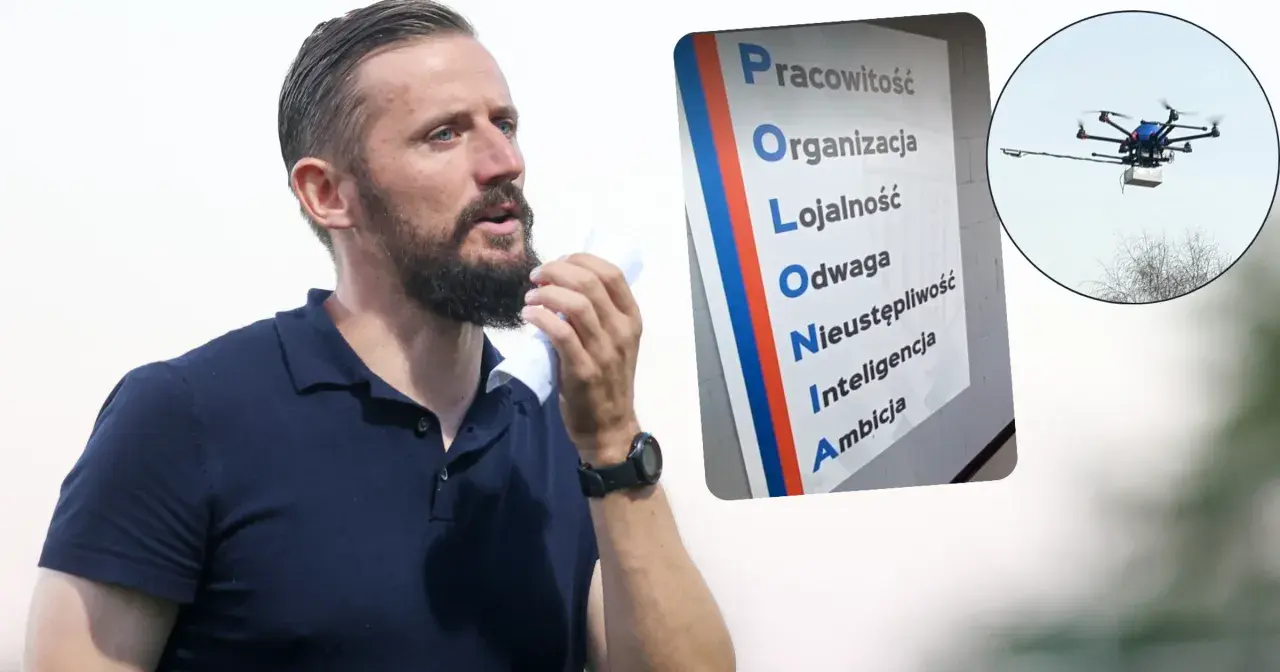 Mężczyzna z zarostem, trzymający białą chusteczkę, obok tablicy z hasłami "POLONIA" i latający dron. Trzeba być odważnym po polsku!
