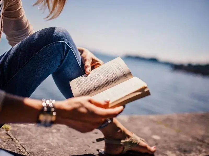 Czytanie: Klucz do empatii i wartości. Przykłady z literatury