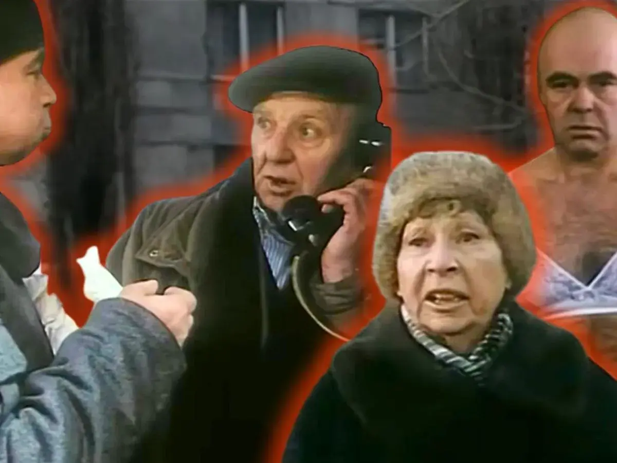 Rozmowy kontrolowane obsada: starsza pani w futrzanej czapce, mężczyzna w czapce z daszkiem rozmawia przez telefon, a obok nich stoi łysy mężczyzna.
