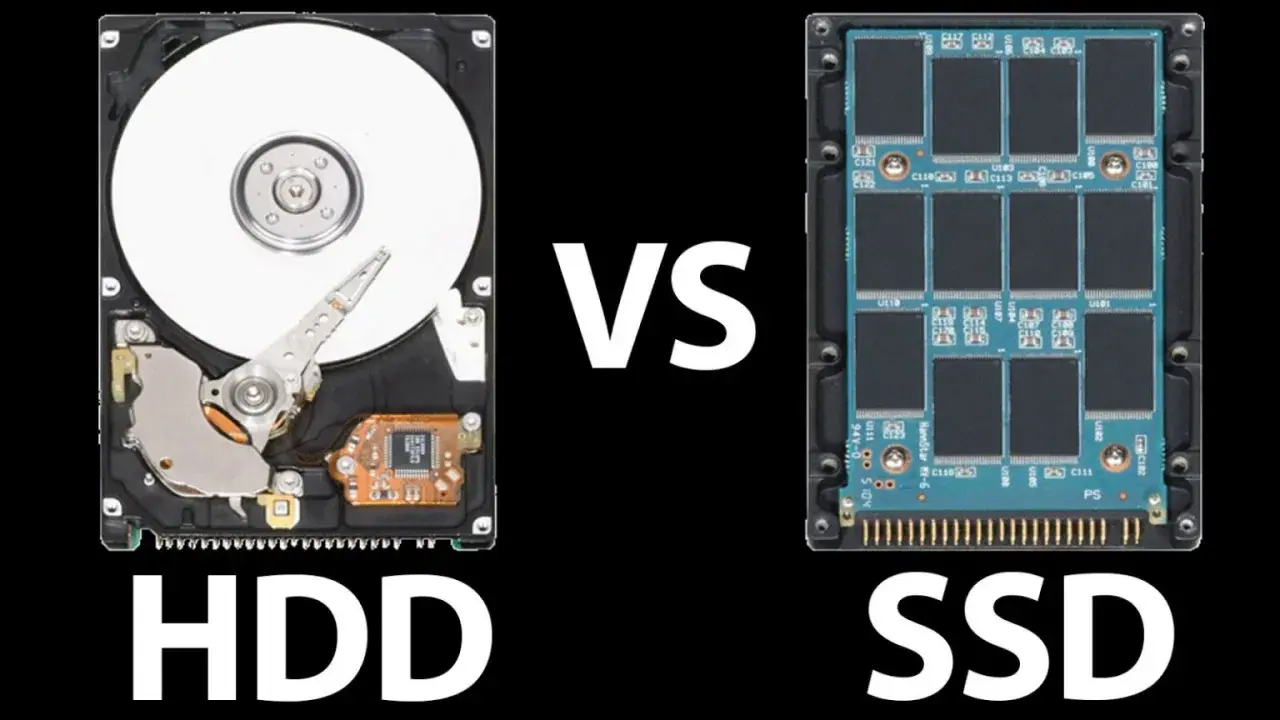Vergleich von HDD und SSD, zwei Arten von netzwerkspeicher systemen. Die HDD zeigt eine rotierende Scheibe und einen Lese-/Schreibkopf, die SSD besteht aus vielen Speicherchips.