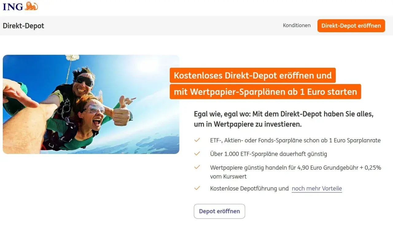 Zwei glückliche Menschen beim Fallschirmspringen, die für ein kostenloses Direkt-Depot werben.
