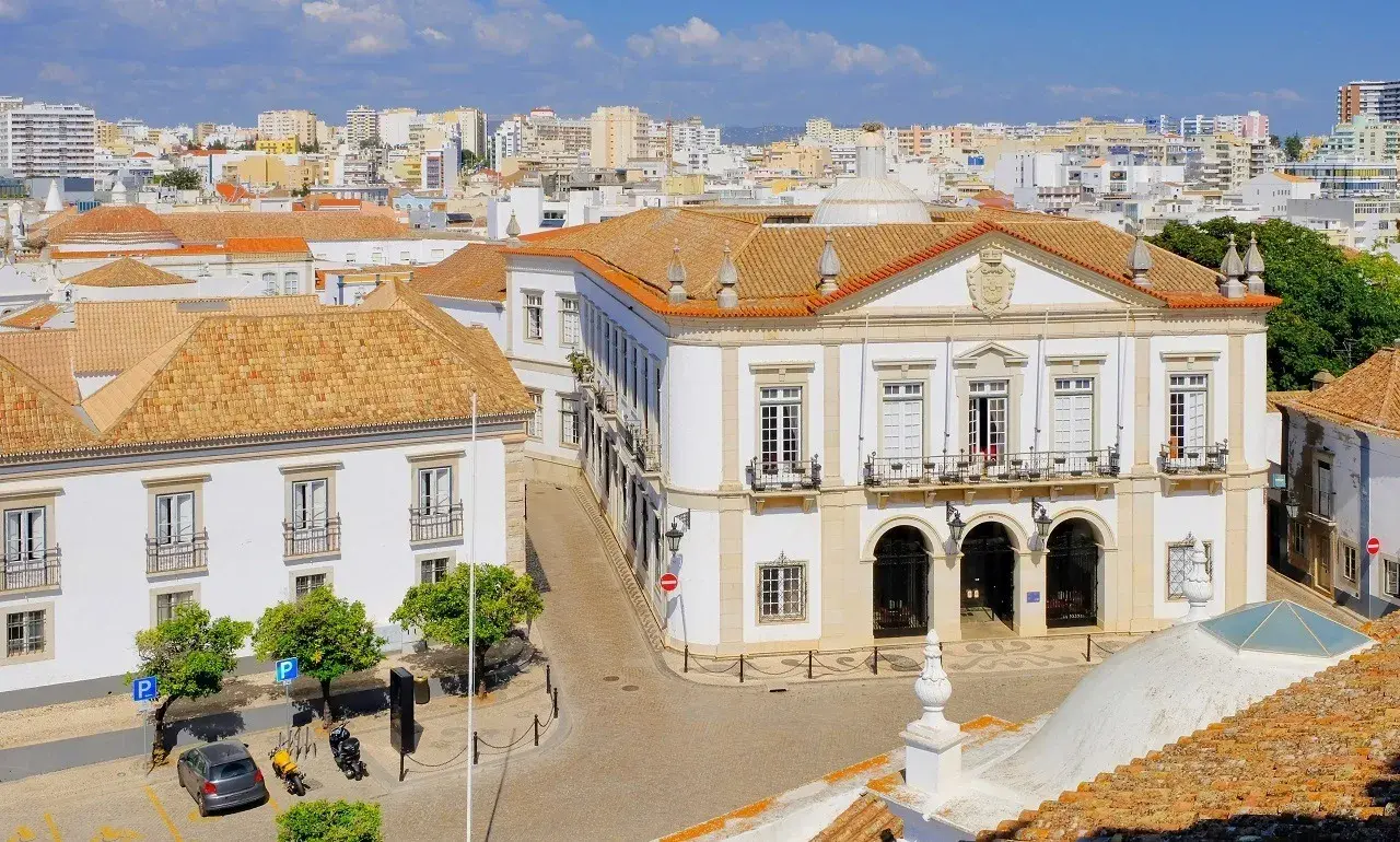 Najlepsze atrakcje w Faro Portugalia, które musisz zobaczyć