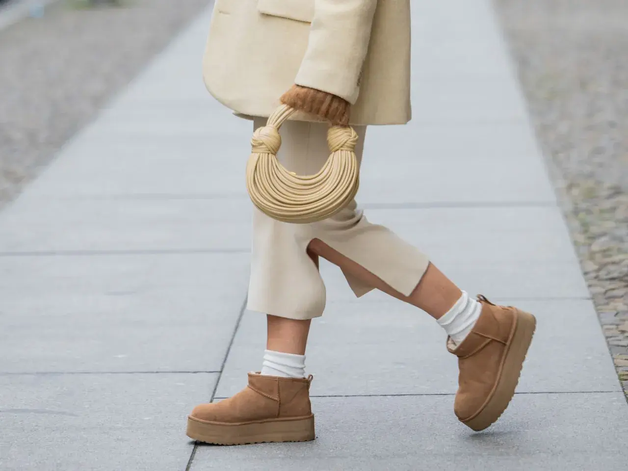 Alternatywy dla UGG: Styl i komfort bez przepłacania?