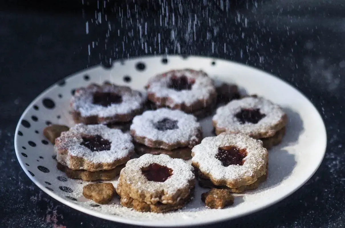 Resztki ciasta kruchego? Zero waste: pyszne pomysły na słodko i słono!