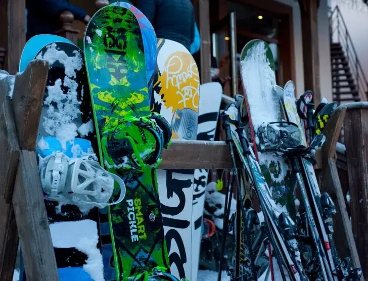 Jak dobrać długość deski snowboardowej do wzrostu i wagi?