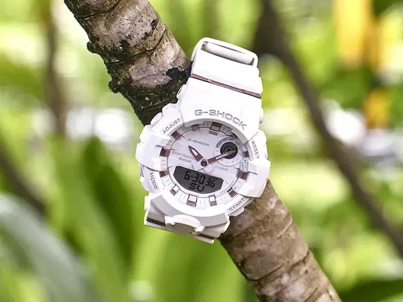Zegarek G-Shock damski biały – stylowe modele, które musisz znać