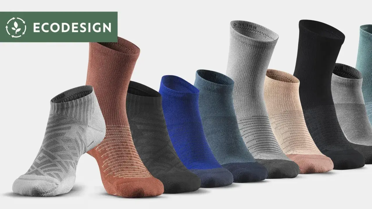 Choix de quelles chaussettes pour randonnée : une gamme de chaussettes écologiques aux couleurs variées, parfaites pour vos aventures.