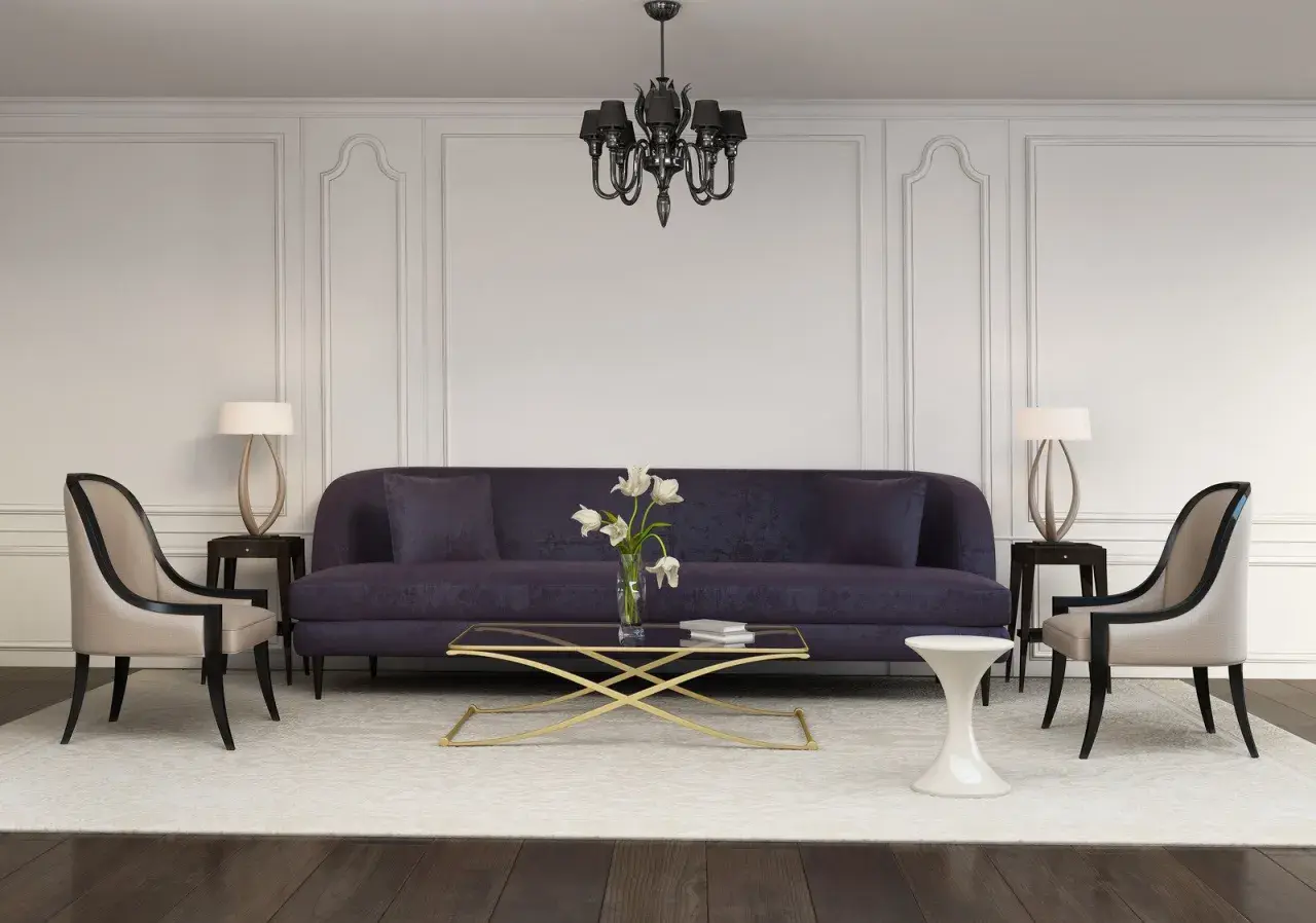 Elegancka sofa i fotele tworzą przytulną przestrzeń w klasycznych wnętrzach.