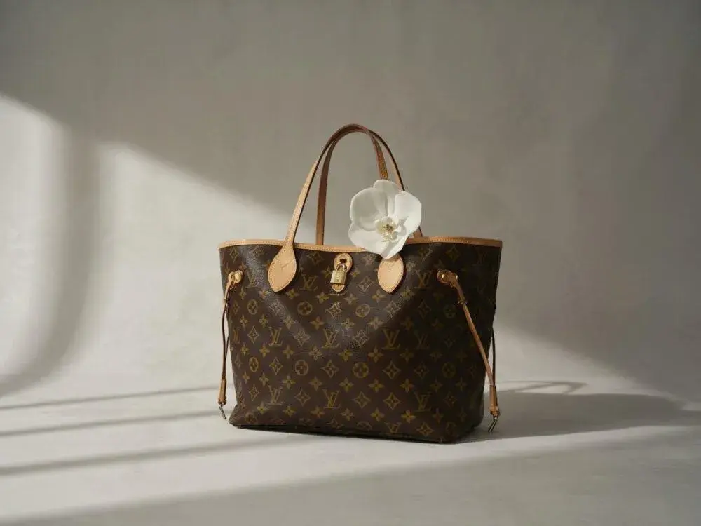 Gdzie kupić torebkę Louis Vuitton w Polsce? Sprawdź oryginał