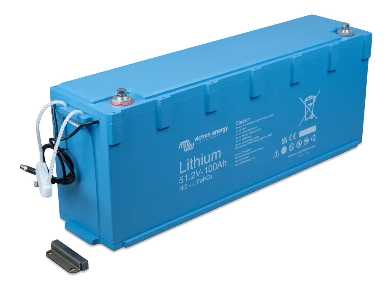 Batería de litio Victron Energy 51.2V-100Ah, ideal para descarga profunda.