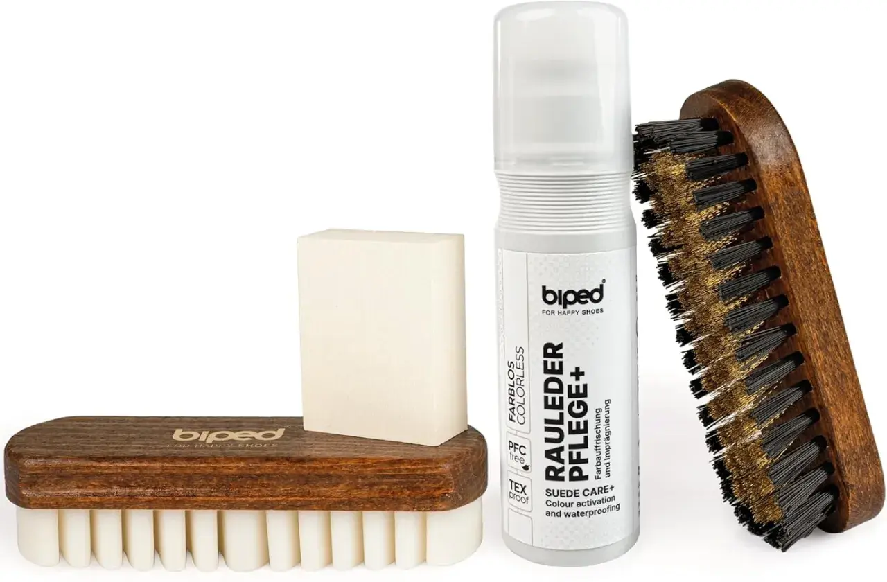 Kit de cepillos y spray para el cuidado de piel serraje. Mantiene tus zapatos como nuevos.
