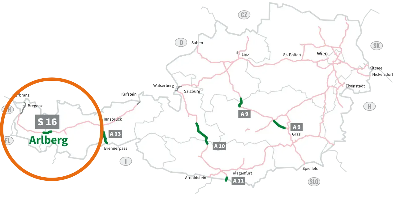 Mapa Austrii z zaznaczoną drogą S16 i obszarem Arlberg. Widoczne są inne autostrady (A9, A10, A11, A13) i miasta.