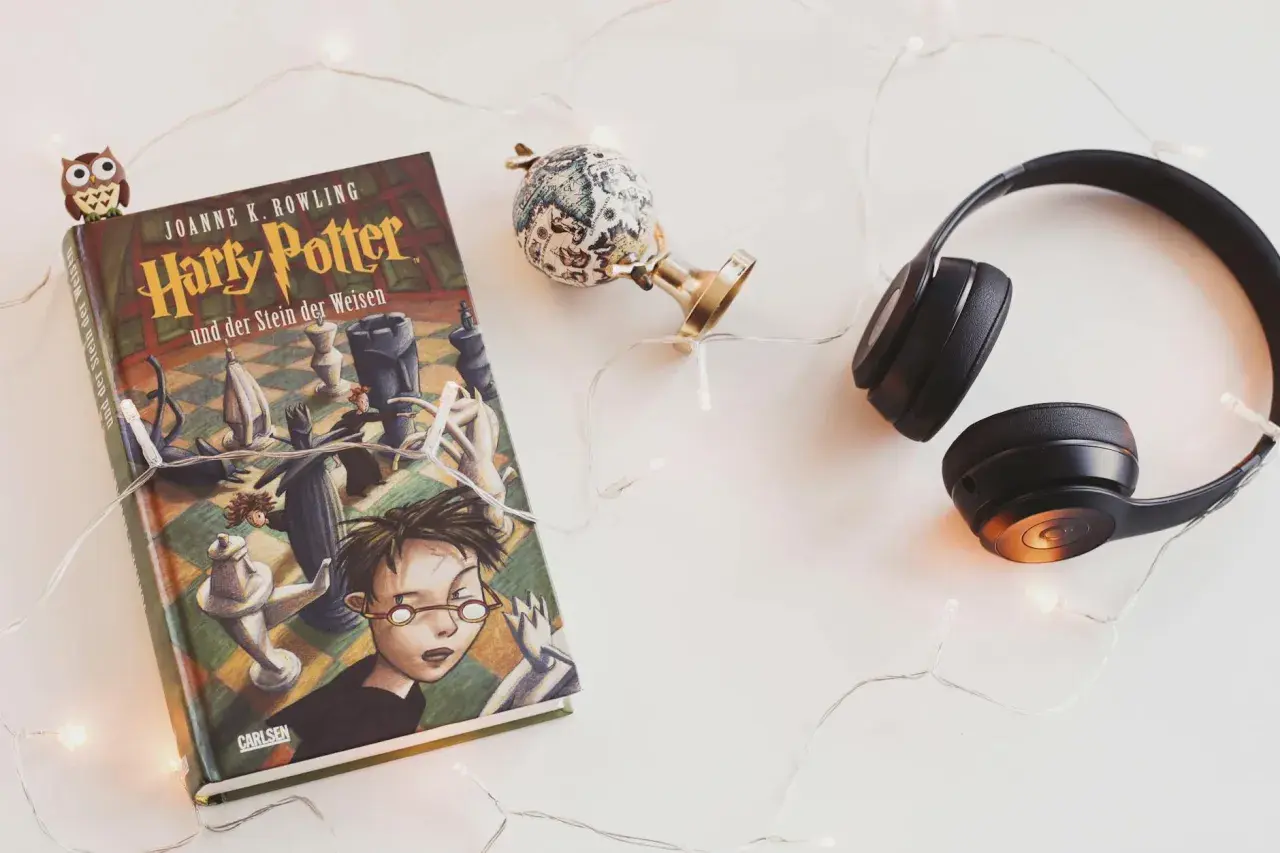 Z czego wynika sukces serii książek o Harrym Potterze?