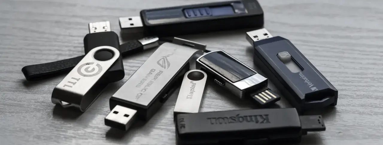 Jak zrobić bootowalny pendrive Windows 7? Poradnik i ostrzeżenie
