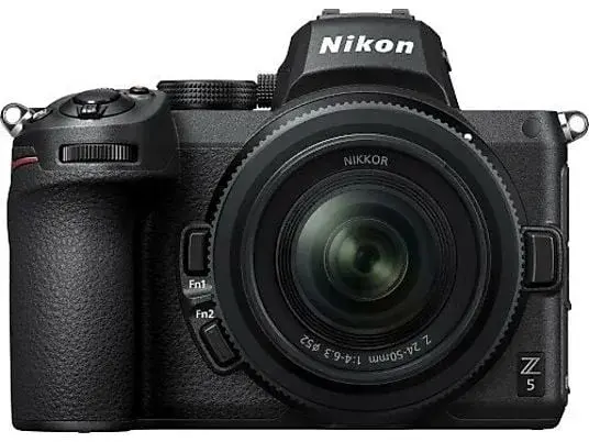 Lustrzanki Nikon w Media Markt: Jaki model wybrać i czy warto?