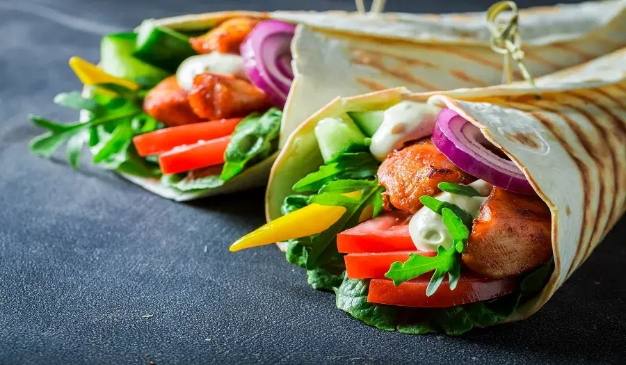 Tortilla w diecie: Może być fit! Uniknij pułapek kalorycznych