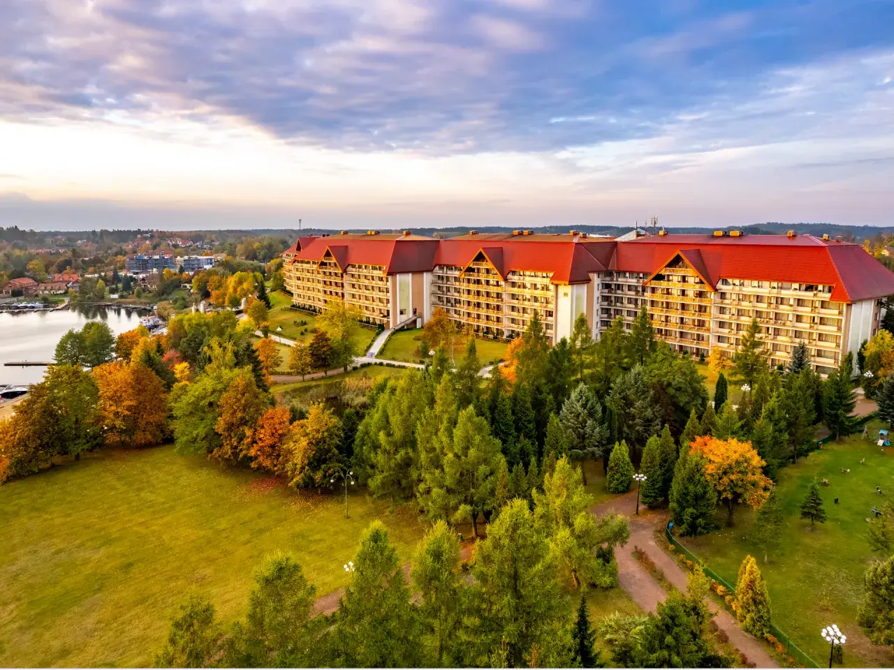 Ile kosztuje nocleg w hotelu Gołębiewski? Ceny, które cię zaskoczą