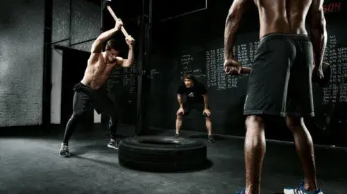 CrossFit czy kalistenika: która metoda treningowa jest lepsza dla Ciebie?