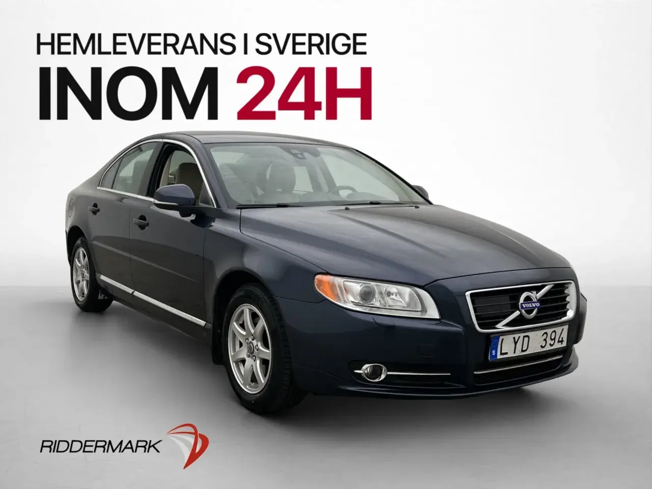 Mörkblå Volvo S80, en bil som kan vara en dröm att äga, men som ibland kan ge ett volvo s80 problem. Hemleverans inom 24h.