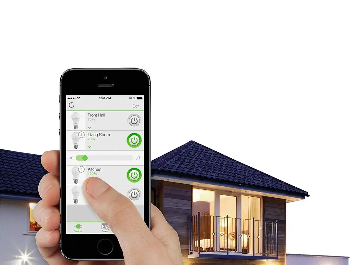 Control de luces de una vivienda domotizada desde un smartphone.