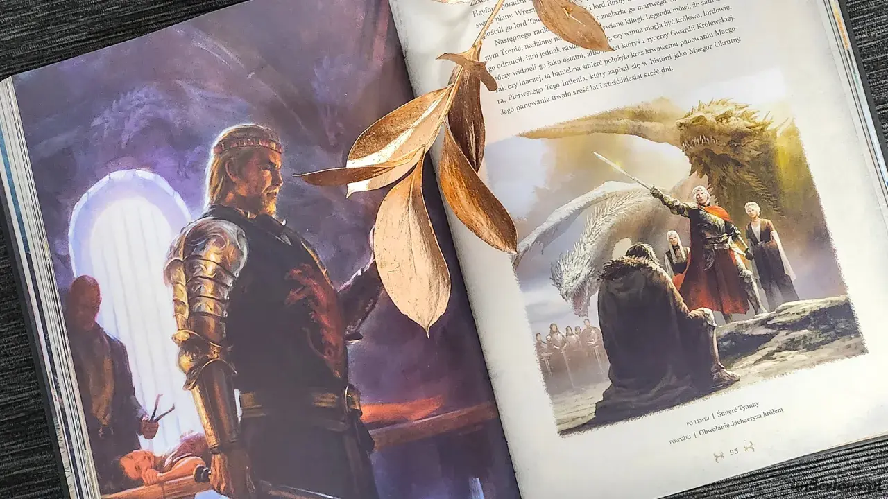 Ilustracje z książki przedstawiające króla z rodu Targaryenów i jego smoki, nawiązujące do historii rodu.